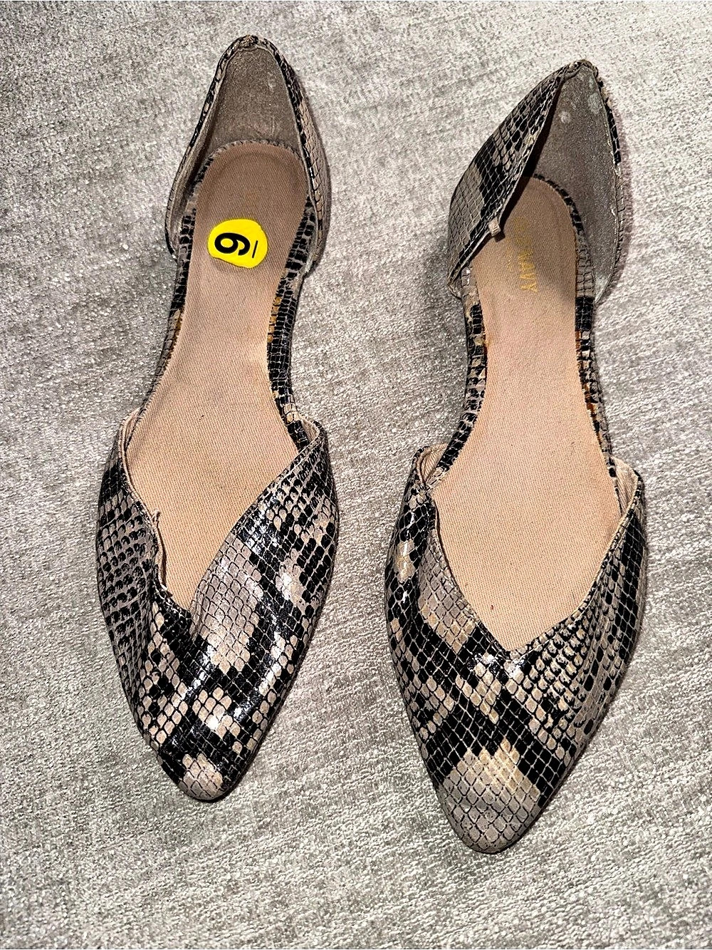 Old Navy Women’s Snakeskin Pointed Toe D’Orsay Flats Size 9 NWOB